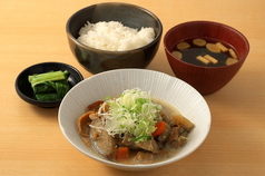 もつ煮込み定食