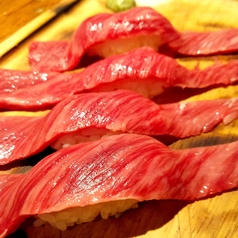 牛炙りのにぎり(1貫)