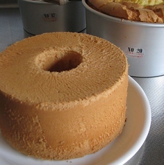 米粉100%のカップシフォン