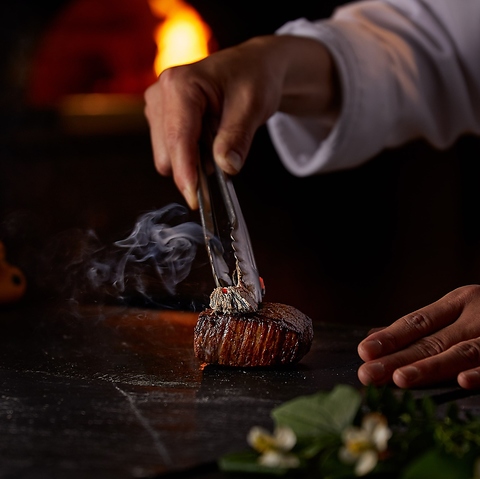 京の旬素材のおいしさをひきだす、薪窯料理ダイニング