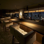 夜景が見える２名専用シートが全てのカップルに捧げる特別な一夜…