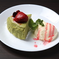 料理メニュー写真&nbsp;抹茶ケーキ+アイス 