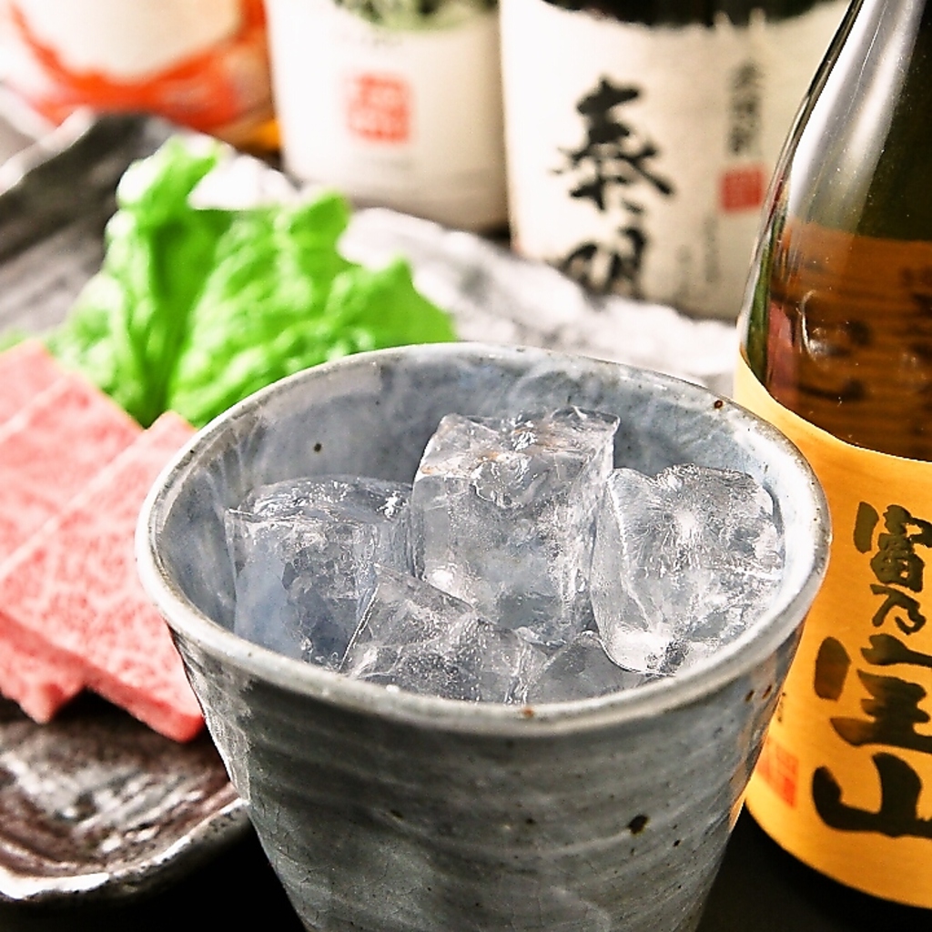 お肉に合う生ビール・焼酎・日本酒・マッコリなど、ドリンクも種類豊富に取り揃えております！