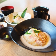 【店内捌き】糀とごまの酒蔵鯛茶漬け