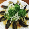 料理メニュー写真 中国特有の黒アヒル玉子ピータン/ザーサイの和え物/枝豆