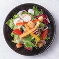 料理メニュー写真&nbsp;石油王のサラダ　レギュラー（3～4人前）