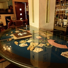 大人数でご利用いただける、大き目テーブル