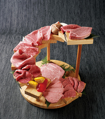 松阪牛12段盛り　ハーフサイズ