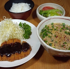 みそ豚かつ定食