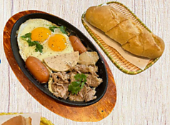 54 ベトナム風鉄板焼きバインミーセット