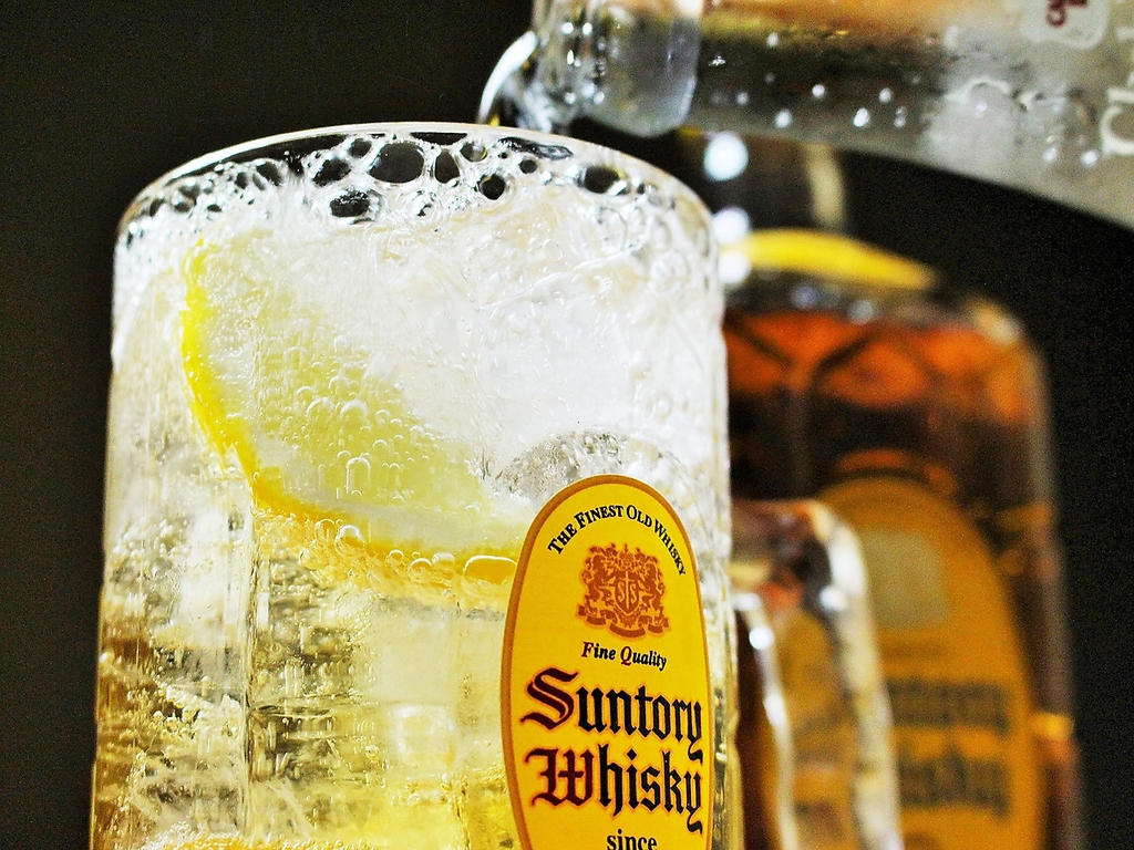 単品飲み放題クーポンを利用すれば1980円(税込)でお酒好きの方にぴったりのお得なキャンペーンです☆