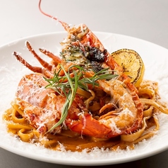 活オマール海老のパスタ