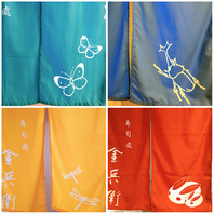 四季ごとにかわる店内