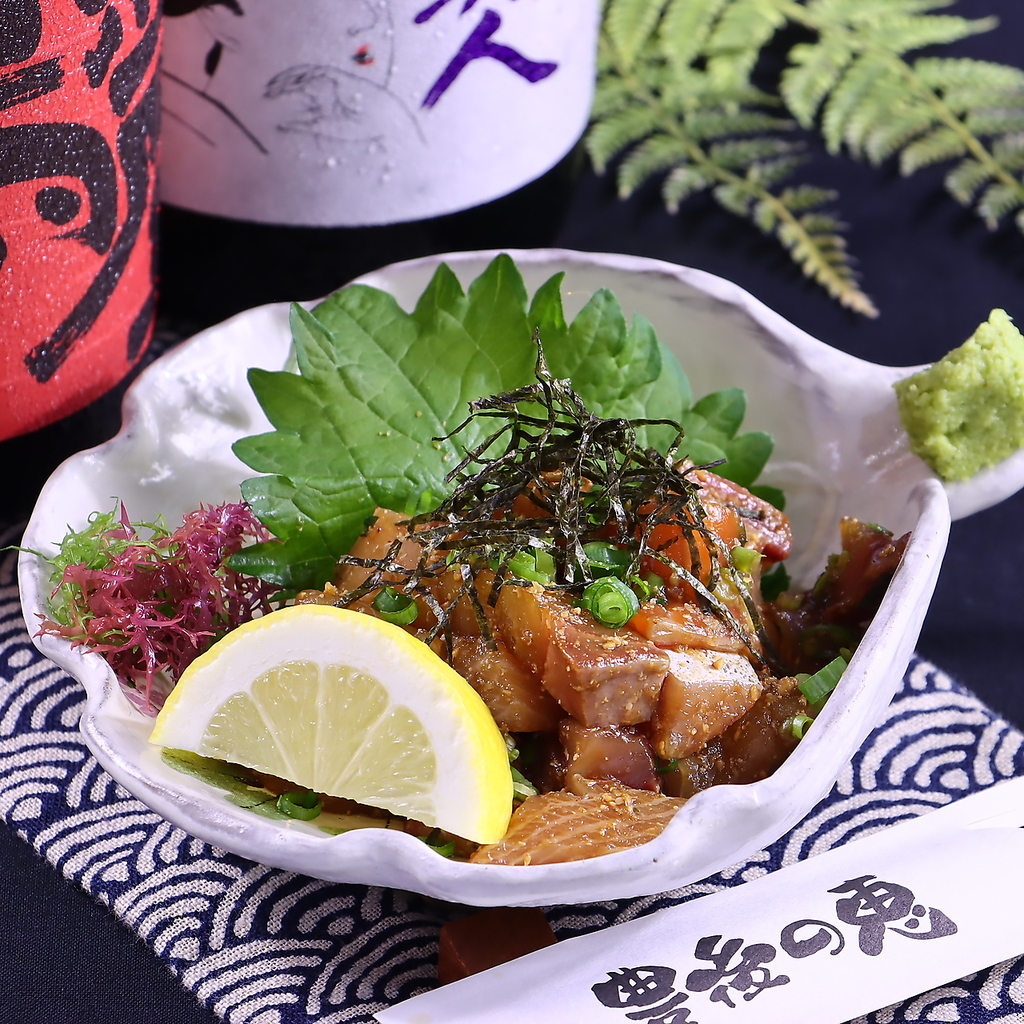 大分の家庭や飲食店で愛されてきた『りゅうきゅう』店主こだわりのタレで和えてます♪