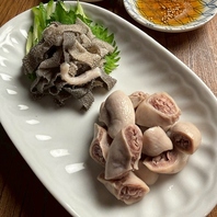 肉刺しなど自慢のお肉メニューはコスパ最強