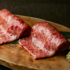 特上肉いなり寿し -2貫-
