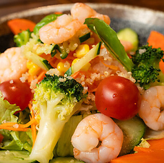 ENSALADA MIRAFLORES ミラフローレスサラダ