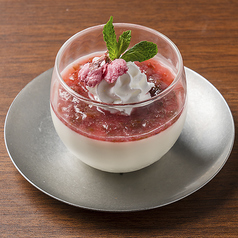 自家製桜みるくプリン