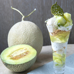 カフェだけのご利用もOK！様々なデザートをご用意。