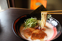 麺道しゅはり風神豚骨ラーメン