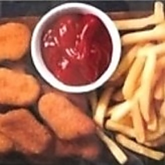 チキンナゲット & ポテト