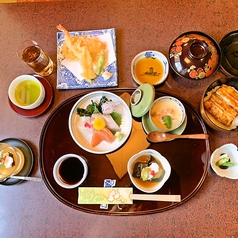 日本料理 尾上亭の特集写真
