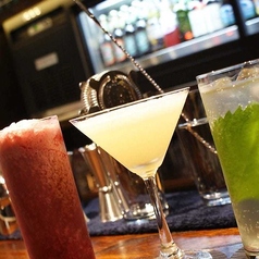 新鮮な果実・野菜でつくるフレッシュカクテル