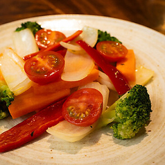 VERDURAS SALTEADAS 温野菜のオリーブオイル炒め