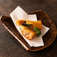 鰻とクリームチーズの春巻き