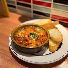 海老とドライトマトのアヒージョ