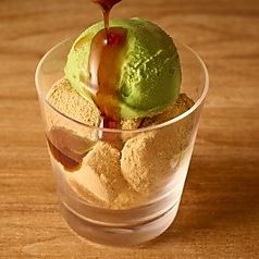 わらびもちパフェ