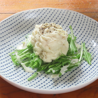 香ばしさと美味しさが詰まった、感動の燻製ポテトサラダ