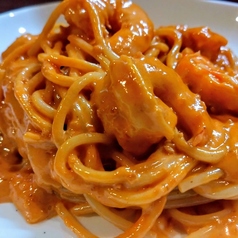 海老とトマトの濃厚クリームパスタ