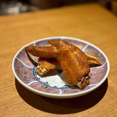 桜チップの燻製手羽先