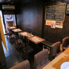 店内丸ごとの貸切利用も大歓迎です。決まったコースや最低人数の縛りはなく、お客様のご予算に応じたお料理をご用意いたします少人数でも、総ご予算によっては貸切可能ですので、まずはお気軽にお電話にてご相談ください。