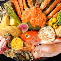 鮮度にこだわり、旬の魚を使用した海鮮料理が楽しめる