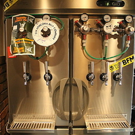 世界各国のクラフトビールを毎日常時ご用意