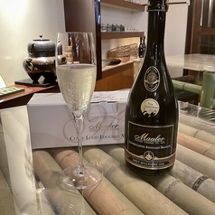 スイス産スパークリングワイン　【キュヴェ・ルイ・エデュアール】　フルボトル