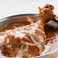 タンドリーチキンカレー【Tandoori Chicken Curry】濃厚スパイシーでボリューム満点！