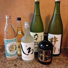 食事を引き立てる、厳選のお酒がそろっています!