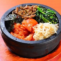 とくちゃん特製石焼ビビンバ