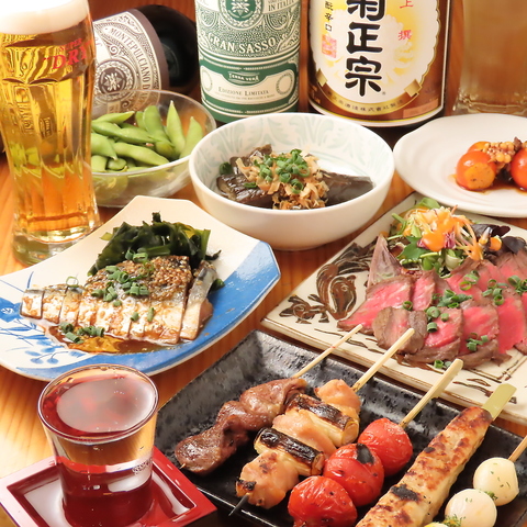 備長炭で焼き上げた自慢の焼き鳥とお酒が進むつまみが自慢！宴会に最適なコースも◎