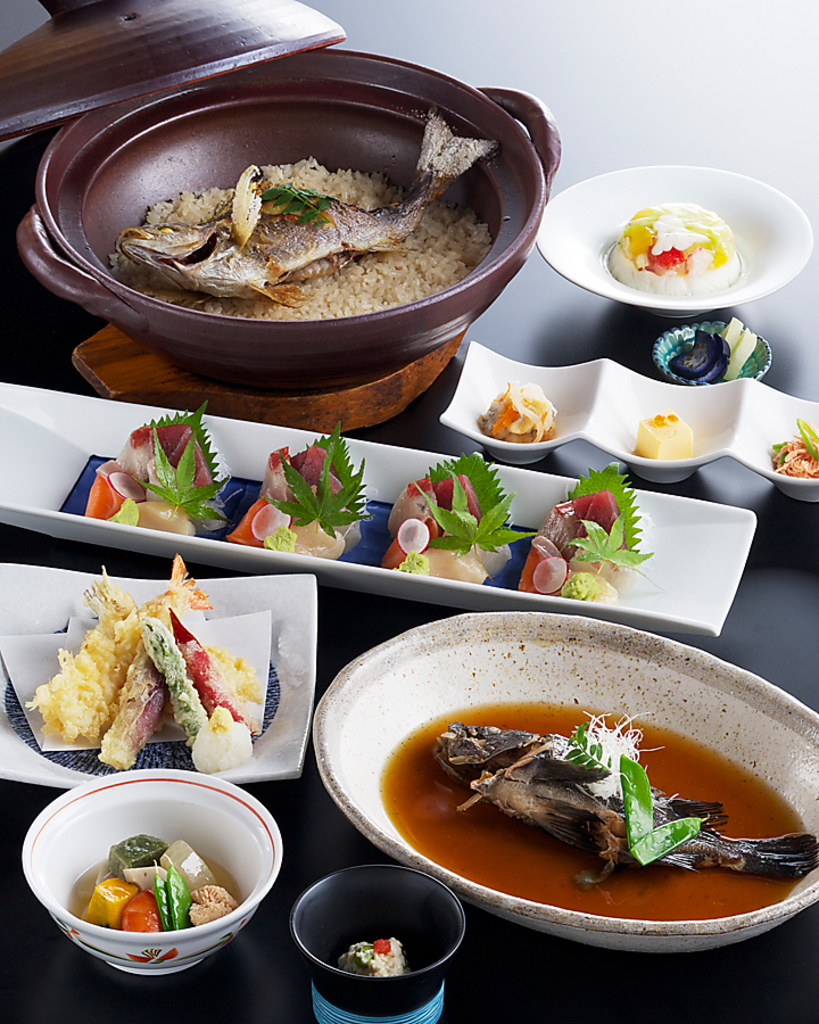 なかの家自慢の魚料理を中心とした吟味・魚菜心伝コース
