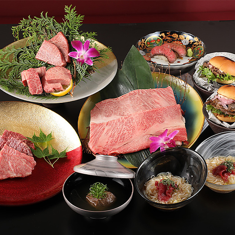 洗練された完全プライベート空間でA5黒毛和牛を。銀座の個室で過ごす至高の焼肉体験。