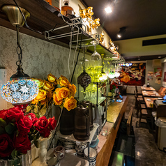 新疆ウイグル料理 ムカーム京都店の雰囲気1