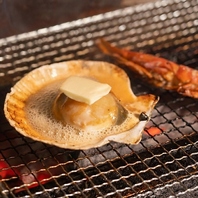 炭火の香ばしさ、素材本来の旨味が凝縮された炉端焼き