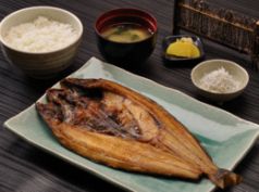 縞ほっけの干物定食　1400円(税抜)