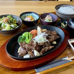 黒毛和牛中落ちカルビ鉄板膳