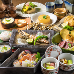 掘ごたつ個室 炉酒 恩のじの特集写真