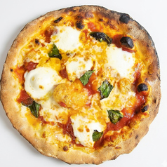 高知県産トマトのマルゲリータ